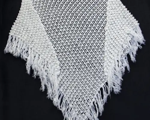 Mantón de punto